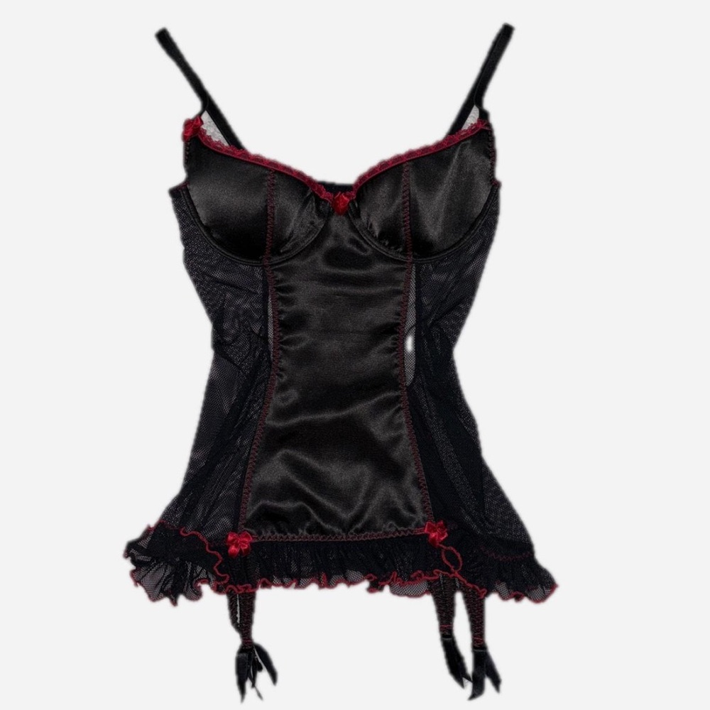 Elegant Black and Red Lace Bustier